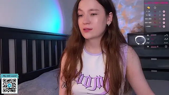 mia here online show from September 14, 11:20 am