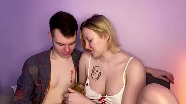 julielourens online show from March 9, 7:56 am