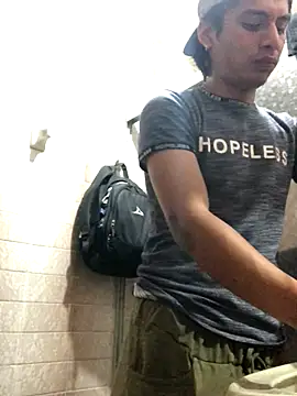 Snapshot of Ghostben chatting on September 20, 6:14 am Ghostben online show from September 20, 6:14 am