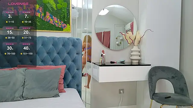 SiennaPierce online show from September 29, 4:17 am