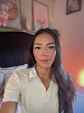 Snapshot of im-isabella chatting on July 14, 9:31 pm im-isabella online show from July 14, 9:31 pm