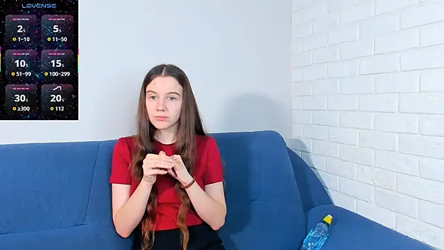 Snapshot of LucettaAdy chatting on November 8, 6:40 pm LucettaAdy online show from November 8, 6:40 pm