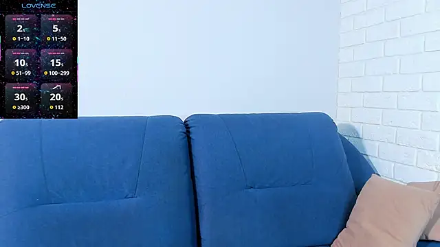 Snapshot of LucettaAdy chatting on November 23, 8:08 pm LucettaAdy online show from November 23, 8:08 pm