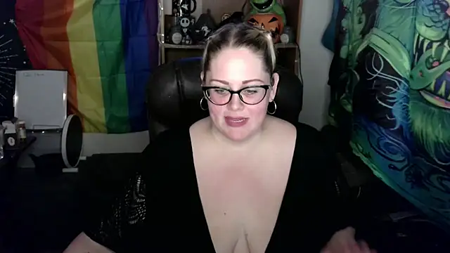 Kinky Witch online show from July 8, 12:04 am