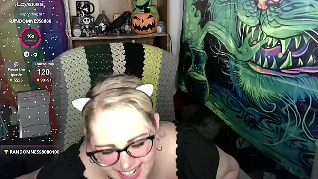 Kinky Witch online show from July 23, 8:51 pm