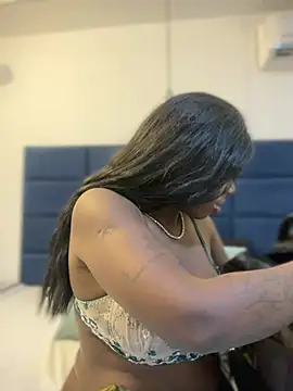 Alexia 24 online show from January 16, 10:14 pm