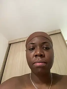 Alexia 24 online show from March 17, 7:17 pm