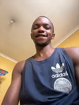 KyleMbatha online show from November 11, 1:44 pm