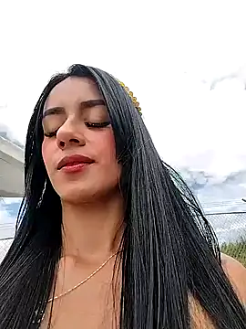 Juliana Xander online show from October 28, 3:04 pm