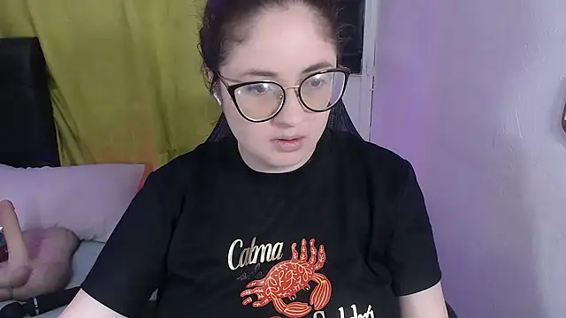 Snapshot of KrystalAdams chatting on June 12, 1:43 pm KrystalAdams online show from June 12, 1:43 pm