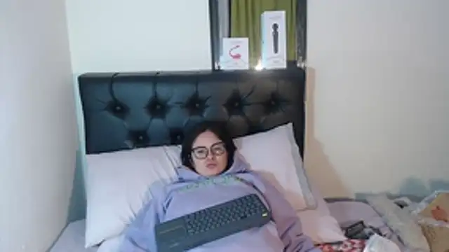 KrystalAdams online show from July 3, 11:27 am