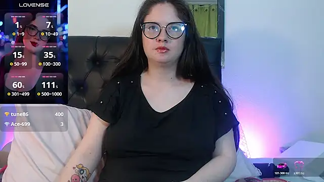 KrystalAdams online show from July 28, 3:21 pm