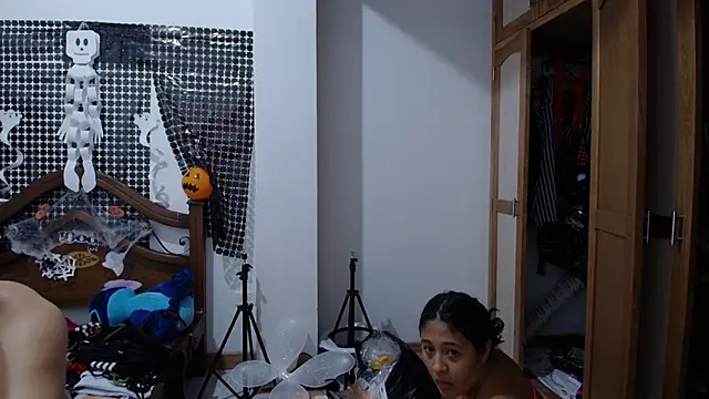 Aria Arthur online show from November 2, 12:51 pm