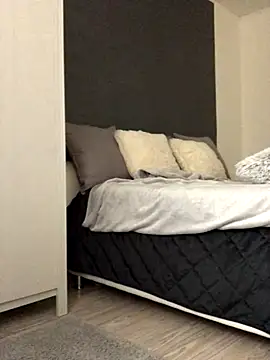 sofiacskaaa online show from December 16, 7:57 am