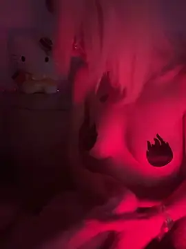 Snapshot of geilemine chatting on September 28, 12:27 am geilemine online show from September 28, 12:27 am