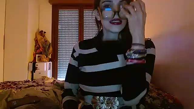 refem9 online show from November 5, 3:23 pm