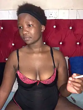 Snapshot of MissREAHx chatting on October 9, 7:34 pm MissREAHx online show from October 9, 7:34 pm