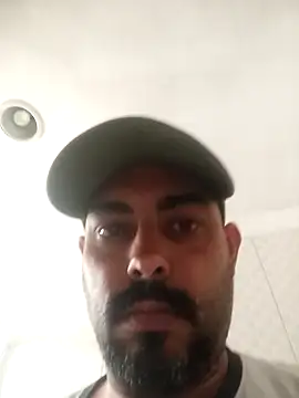 Snapshot of jfgustavo001 chatting on January 6, 3:38 pm jfgustavo001 online show from January 6, 3:38 pm