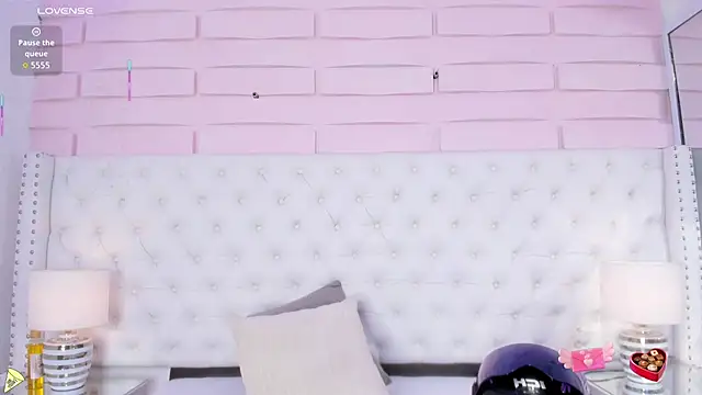 abby-joule online show from October 22, 3:01 pm