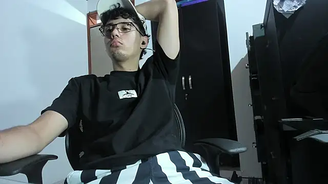 jacobs shelby online show from February 16, 3:35 am