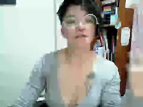 Snapshot of Came-II chatting on June 30, 2:45 am Came-II online show from June 30, 2:45 am