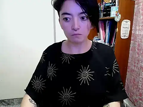 Snapshot of Came-II chatting on July 2, 3:23 am Came-II online show from July 2, 3:23 am
