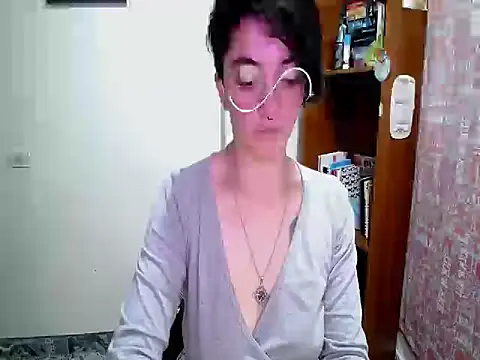 Snapshot of Came-II chatting on July 25, 1:58 am Came-II online show from July 25, 1:58 am