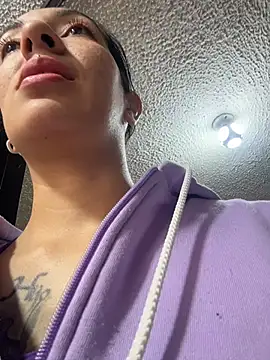 SALOME KORLAND online show from December 5, 2:14 pm