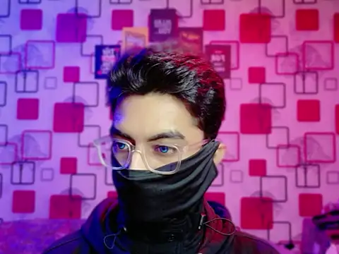 ChiseledCharm online show from December 20, 8:27 pm