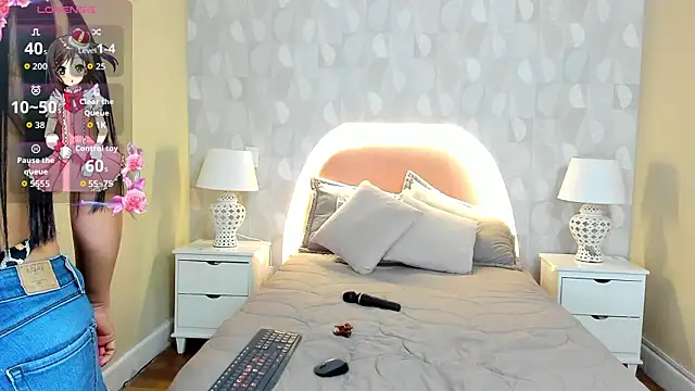 isabella milf  online show from February 17, 7:09 pm