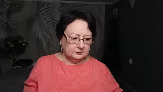 Snapshot of Margo_Moll chatting on November 27, 5:20 am Margo Moll online show from November 27, 5:20 am