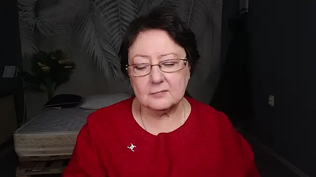 Snapshot of Margo_Moll chatting on November 29, 11:13 am Margo Moll online show from November 29, 11:13 am
