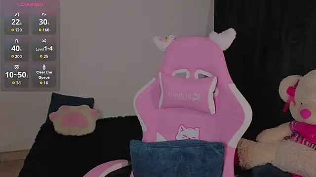 Gaby  Howards online show from November 22, 7:02 pm