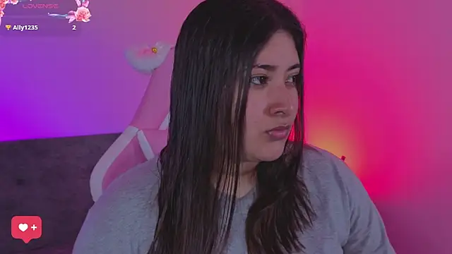 Gaby  Howards online show from February 15, 8:27 pm