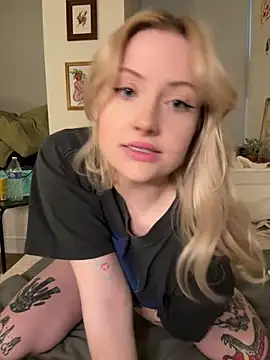 seeunexttuesday online show from May 2, 8:14 pm