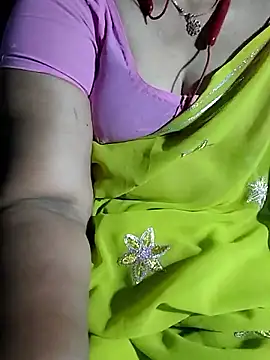 Snapshot of sesiteluguammayi chatting on June 18, 1:37 pm sesiteluguammayi online show from June 18, 1:37 pm