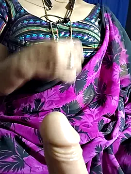 Snapshot of sesiteluguammayi chatting on June 22, 2:13 am sesiteluguammayi online show from June 22, 2:13 am