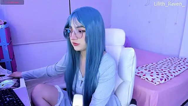 Lilith Raven  online show from November 7, 3:39 am