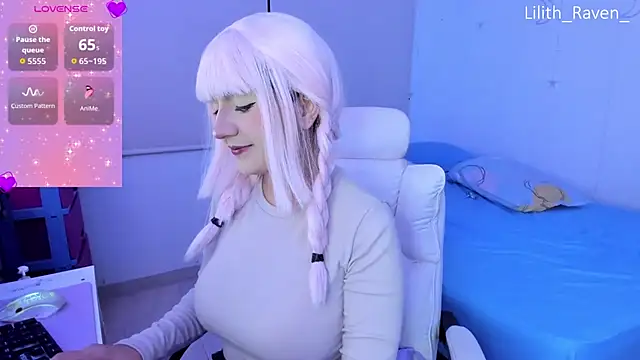 Lilith Raven  online show from November 25, 6:35 am