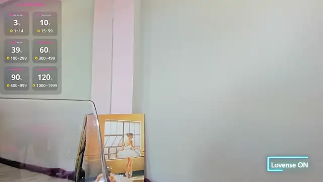 Snapshot of MayaHellen chatting on September 18, 5:20 am MayaHellen online show from September 18, 5:20 am