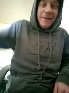 skateboy78 online show from May 7, 9:03 am