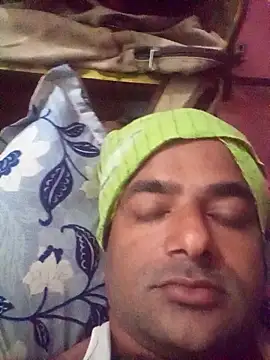 sree4143 online show from November 7, 8:47 am