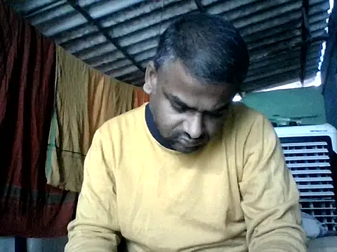 sree4143 online show from December 16, 5:12 am