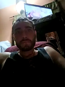 Snapshot of reynoprxxxxxxxx chatting on April 11, 6:51 am reynoprxxxxxxxx online show from April 11, 6:51 am