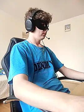 Milo 100 online show from April 19, 7:40 am