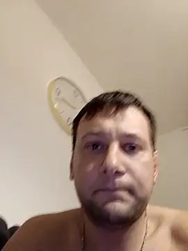 Alessio1987 online show from February 4, 7:42 pm