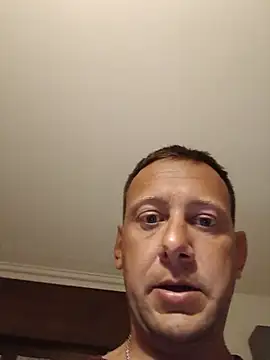 Snapshot of Alessio1987 chatting on June 16, 8:11 pm Alessio1987 online show from June 16, 8:11 pm