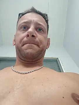 Alessio1987 online show from August 4, 12:19 pm