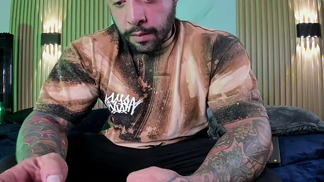 MISTER VENOM online show from December 15, 11:58 am