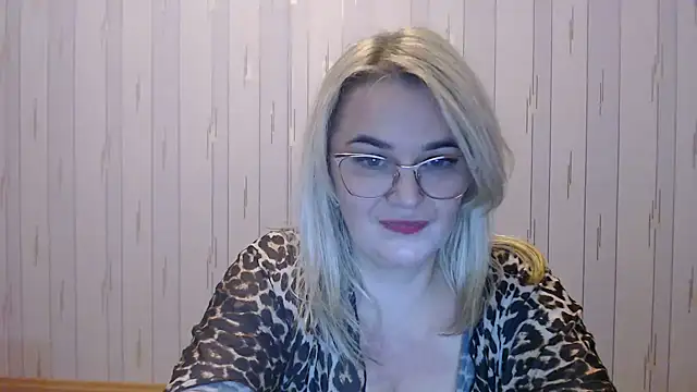 EleanoraDream online show from November 20, 1:55 pm